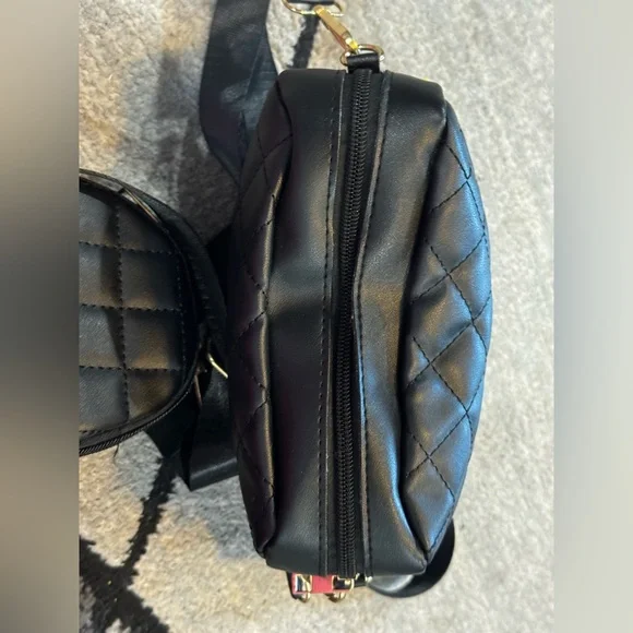 Black Diamond Faux Leather Quilted Shoulder Bag - Picture 5 of 9